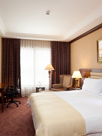 5 Nights 4 Star Edmonton Umrah Package