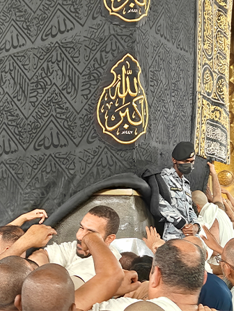 5 Nights 4 star Deluxe Umrah Package