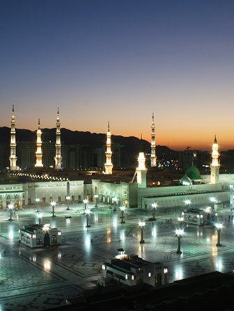 7 Nights 4 Star Calgary Umrah Package